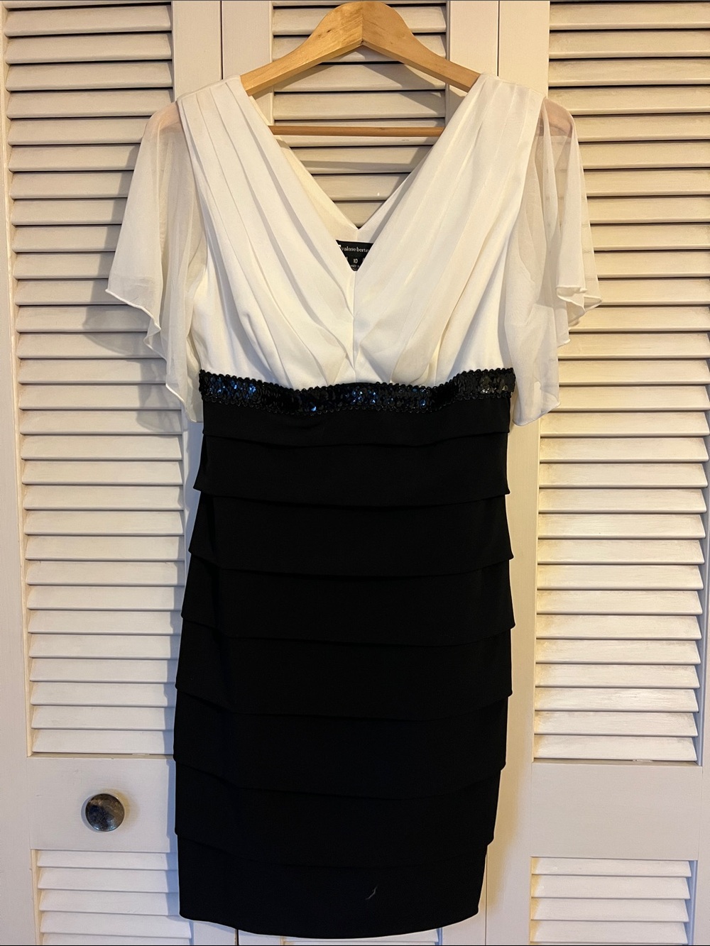 Valerie Bertinelli Black & White V-Neck Layered Mini Dress